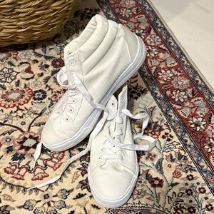Classic Women's High-Top Canvas Sneakers in White